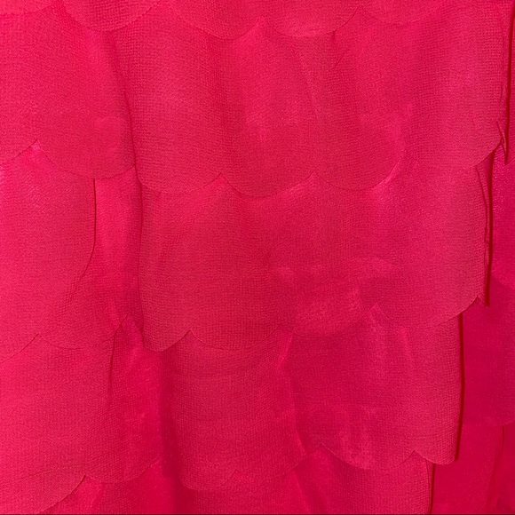 Children’s Place Scallop Dress - Picture 3 of 5